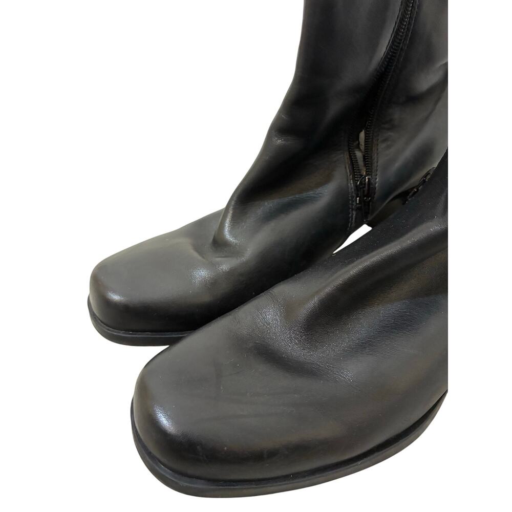 Clarks Black Leather Ankle Booties Women’s Size 9 Comfort Casual Boots Edgy Goth - Picture 3 of 7